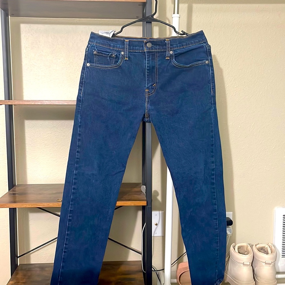Levi jeans